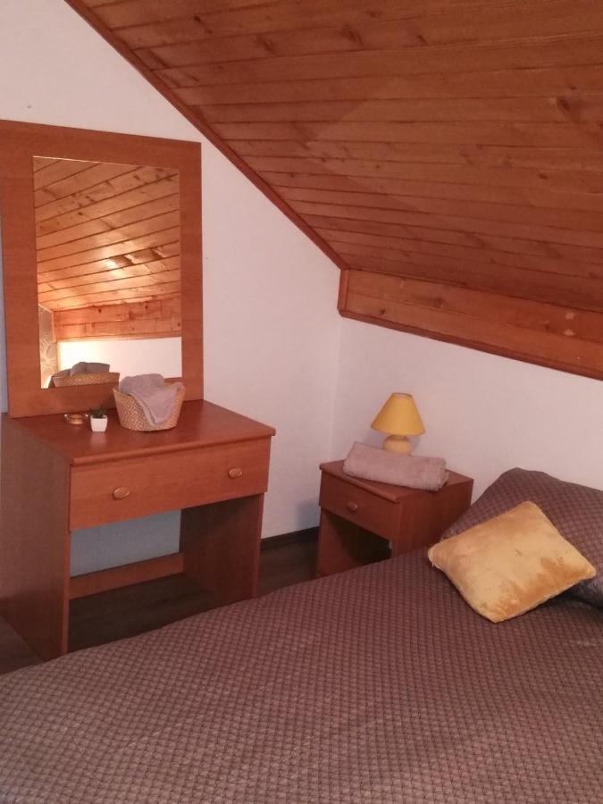 Holiday Home Tin Ogulin Exterior photo